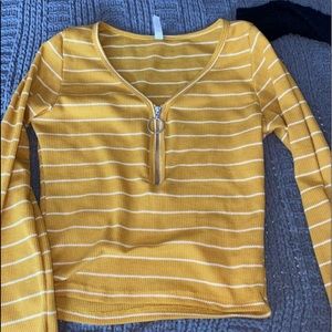 Cropped Long Sleve Stripped Shirt